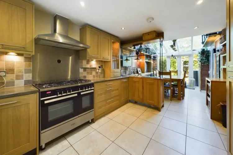 5 Bedroom Detached House For Sale West End Southampton