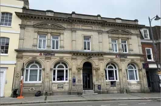 Town Centre Building Retail Space or Whole Building
