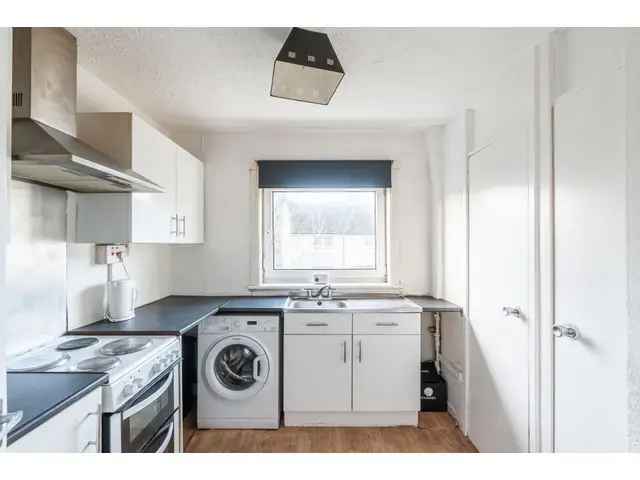 2 bedroom flat  for sale