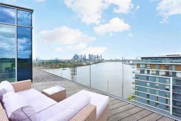 Wyndham Apartments, 60 River Gardens Walk, Greenwich, London, SE10 0TY | Property for sale | Savills