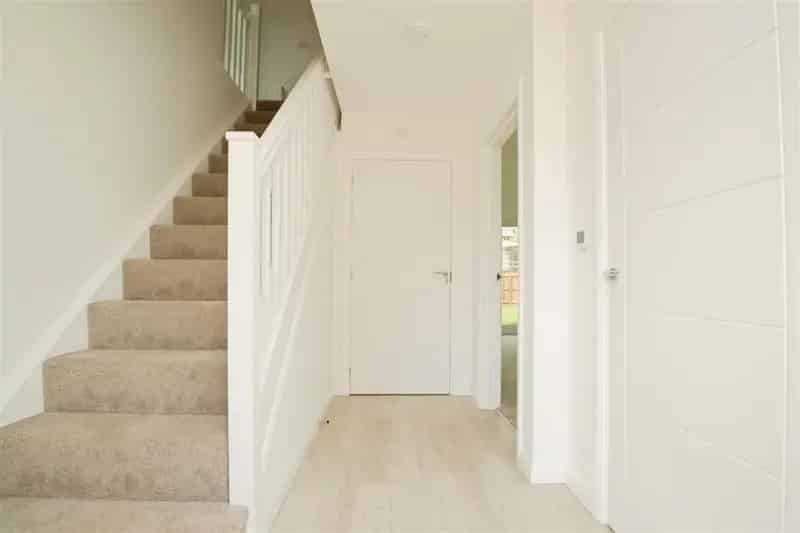 4 Bedroom Family Home Maple Fields Solar Panels Upgraded Kitchen