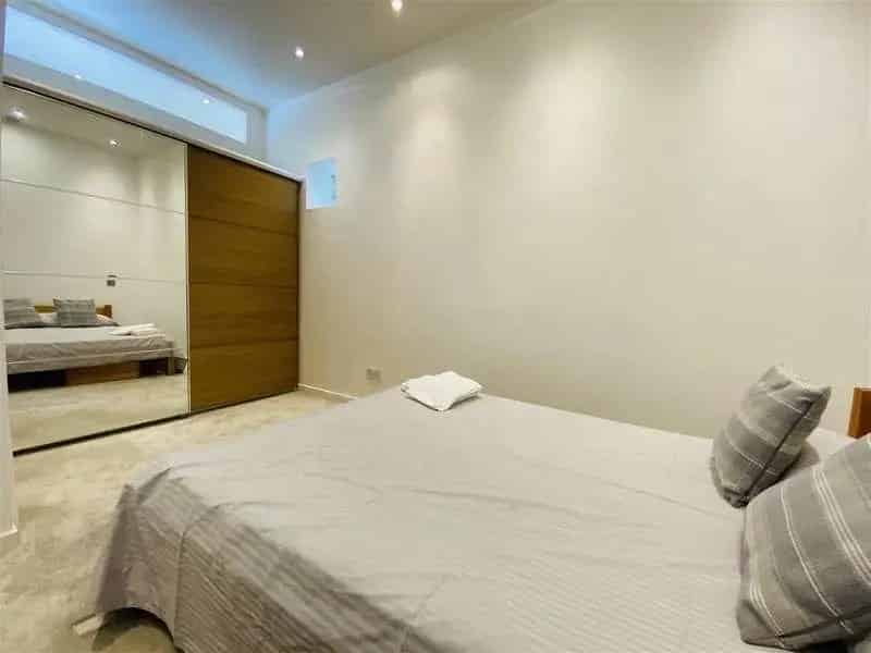 1 Bed Flat for Sale Limehouse Near Canary Wharf