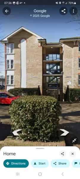 Large 1 Bed Flat Beautiful Views Quiet Area Near Parks