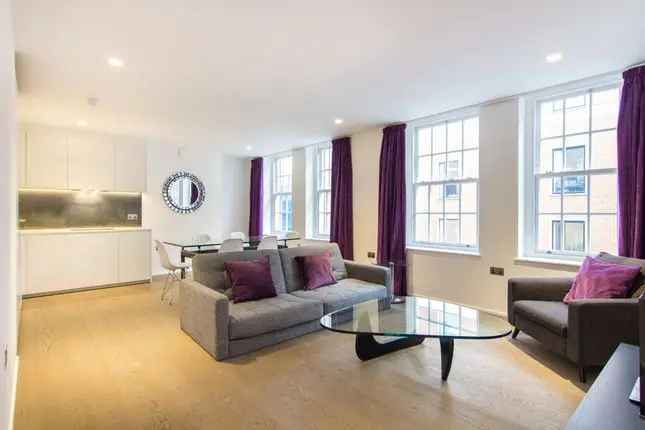 Flat to rent in Eastcastle Street, Fitzrovia, London W1W