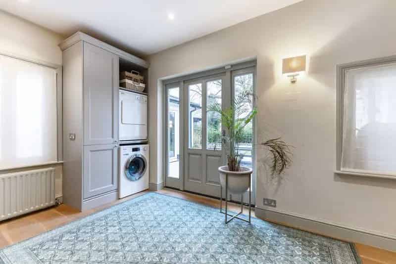 5 Bed Family Home for Sale - Sunningdale