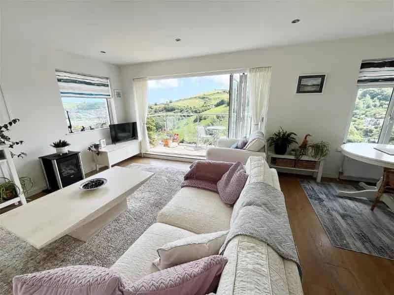 4 Bed Deceptively Spacious Home with River Dart Views