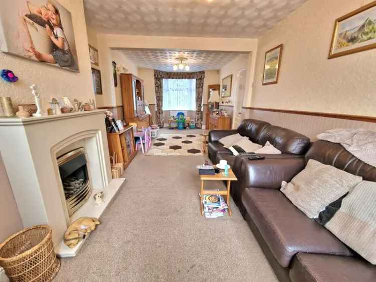 3 Bedroom Semi Detached House for Sale Bedworth Warwickshire