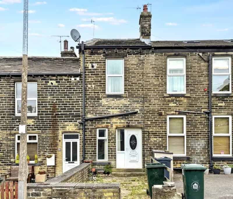 1 Bedroom Terraced House For Sale