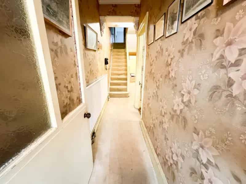 5 Bedroom Victorian House For Sale - Renovation Project