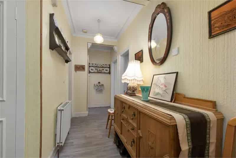 2 Bed House Willowbrae 2 Reception Rooms Terraced