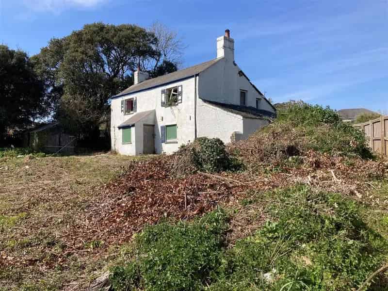 Detached House For Sale Tenant Fees Apply