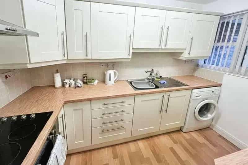 2 Bedroom Ground Floor Apartment for Over 55s