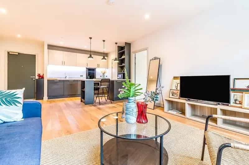 2 bedroom  Flat to rent, Manchester, M4