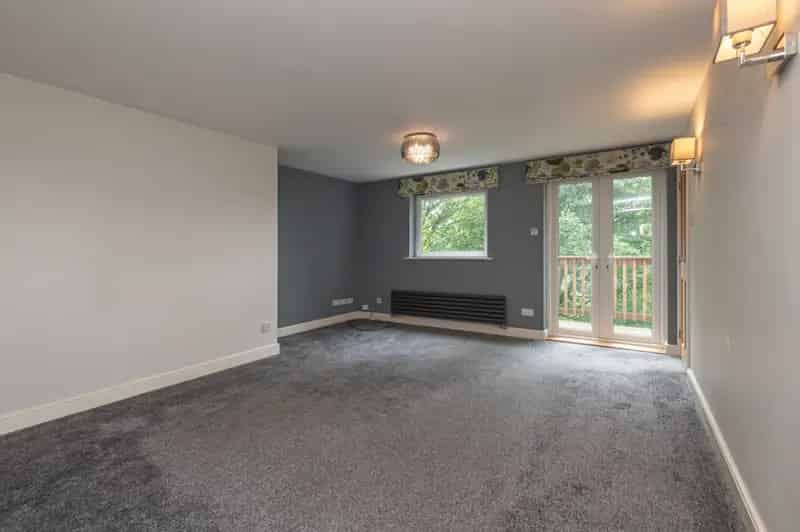 4 Bedroom Detached House Holme Valley Modern Family Home