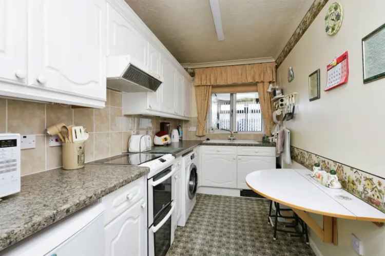 Two Bedroom Chalet Bungalow Over 55s Hailsham