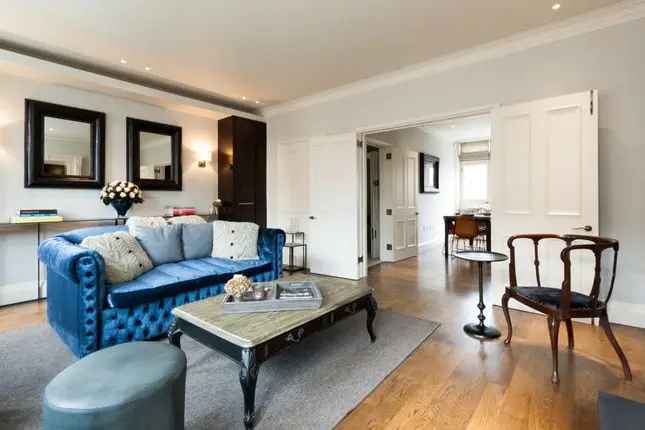 Luxury 2-Bedroom Flat Mayfair Central London