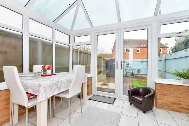 2 Bedroom End Terrace House for Sale