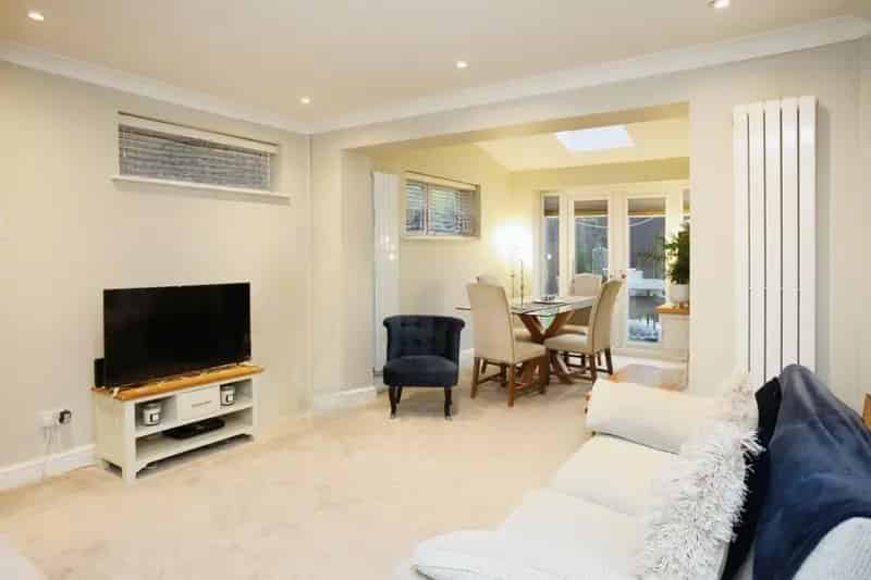 Exceptional End of Terrace House in Creigiau with Garage