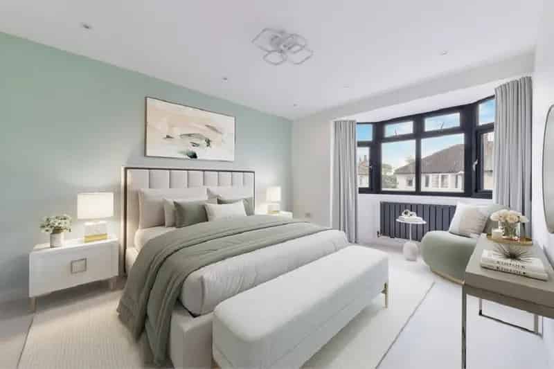 Brand New 1 Bed High Spec Split Level Conversion Tooting