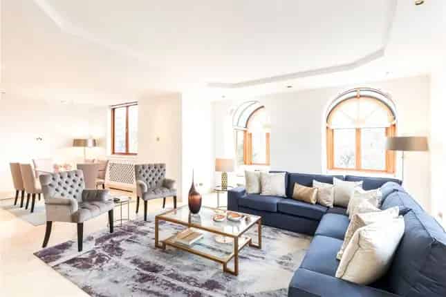 3-Bed Duplex Penthouse with Primrose Hill Views St John's Wood