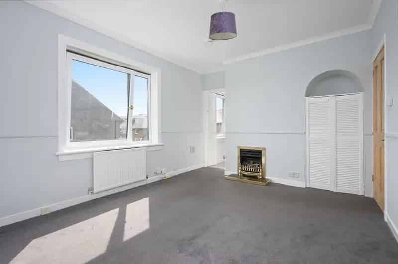 3 Bedroom Flat for Sale West Lothian Scotland