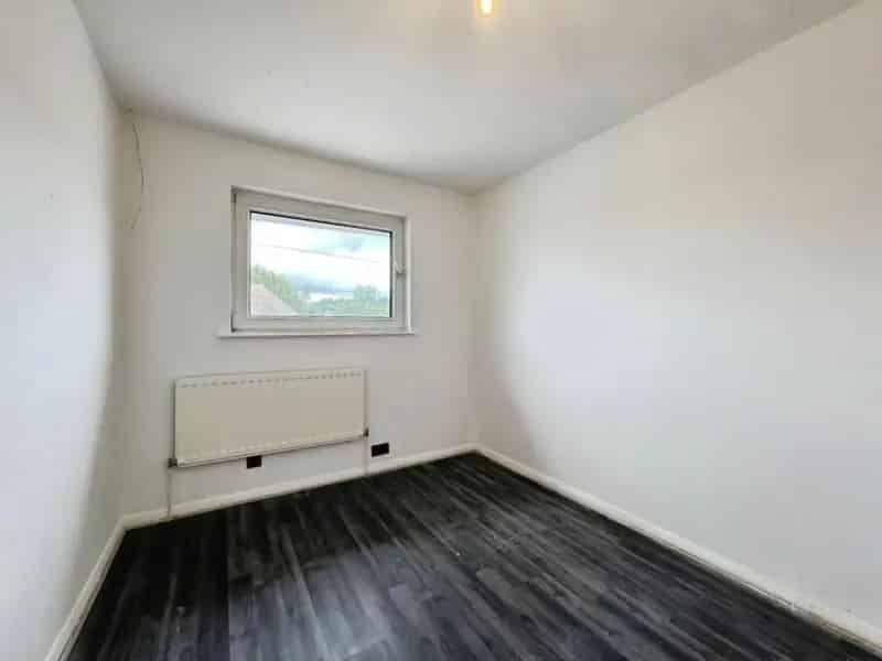 3 Bed Semi-Detached House for Sale - Hythe