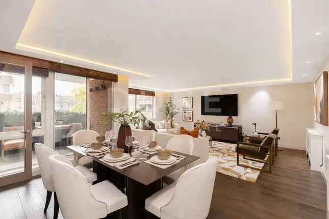 Flat for sale in Ebury Street, London SW1W