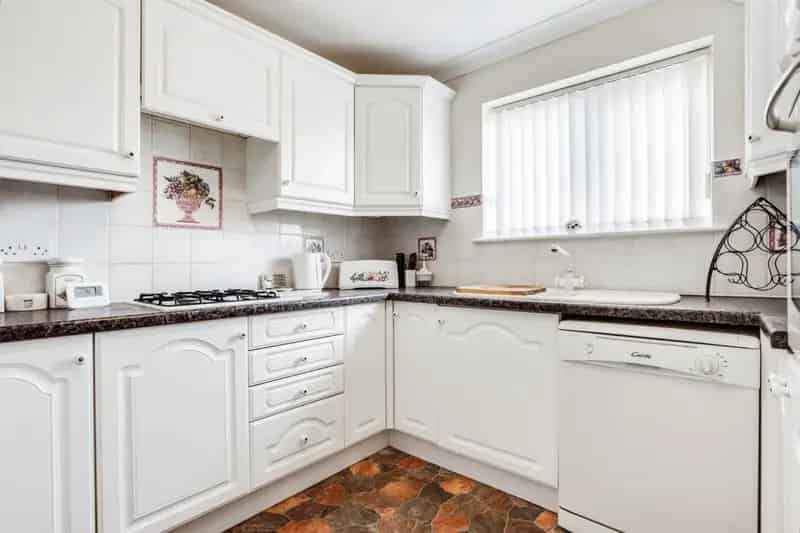 Two Bedroom Detached Bungalow Wrenthorpe