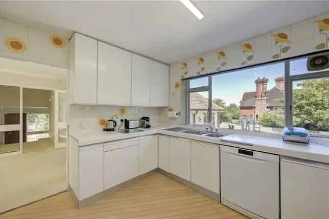 4 Bedroom Detached House for Sale in Coombe Estate Kingston Upon Thames