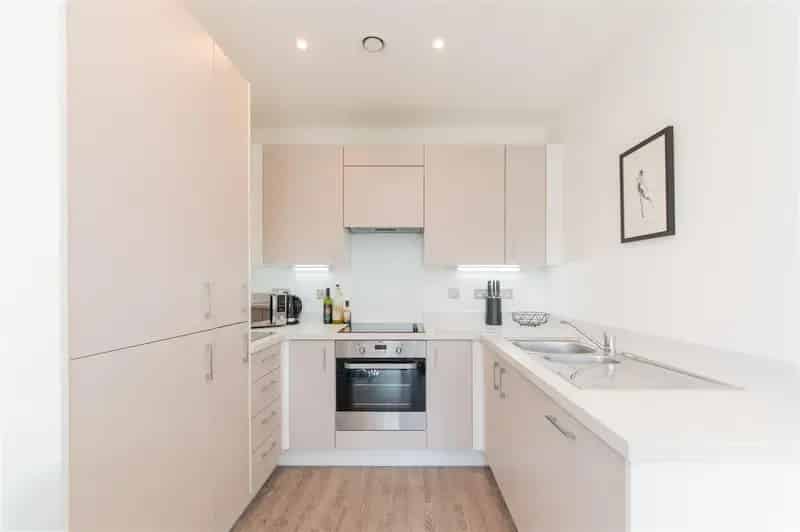 1 Bedroom Flat to Rent Mill Hill Village Chain Free