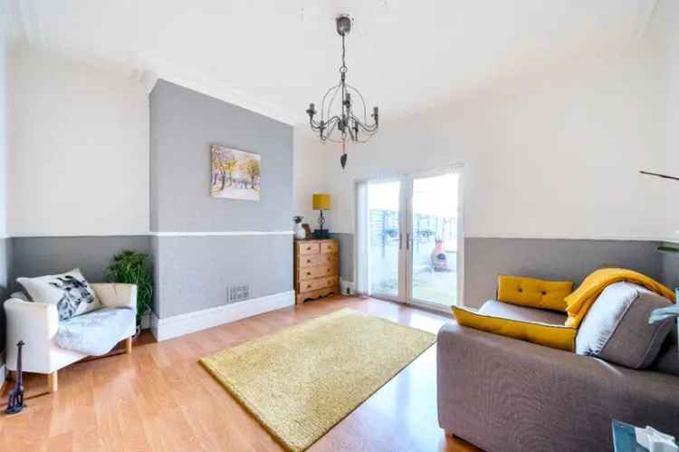 House For Sale in Tadcaster, England