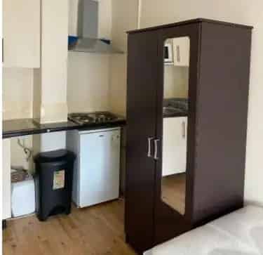 Flat For Rent , London, England