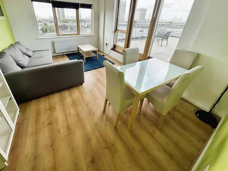 1 Bedroom Flat to Rent near Plaistow Station London E13