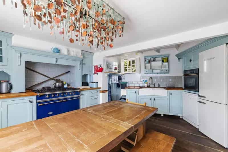 5 Bedroom Semi Detached House Polperro Harbour Views Grade II Listed