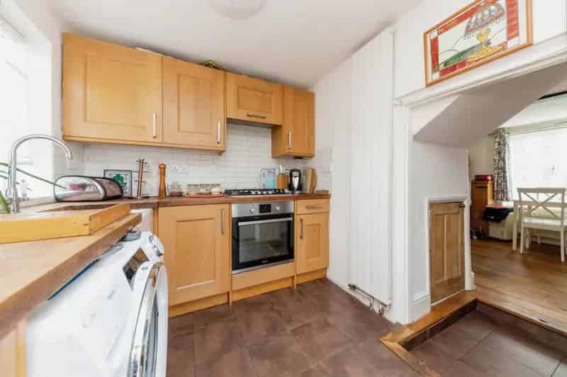 Two Bedroom Double Fronted Cottage Arlesey
