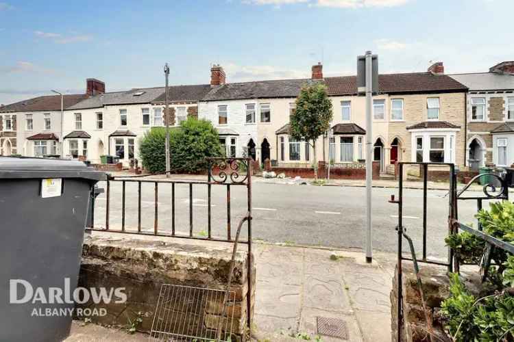 6 bedroom terraced house for sale