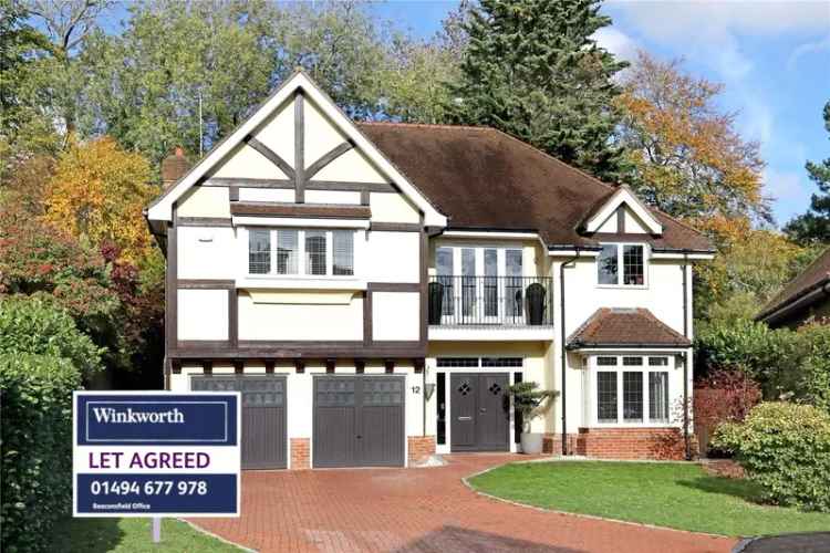 4 bedroom house in Beaconsfield