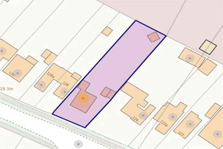6 Bedroom Detached Bungalow For Sale