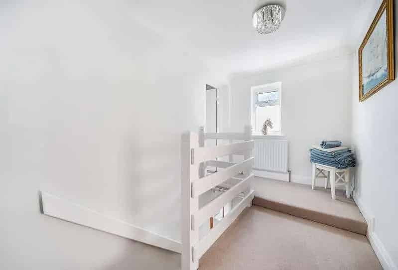 3 Bed House for Sale Surrey