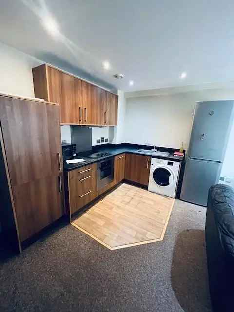2 Bedroom Flat to Rent