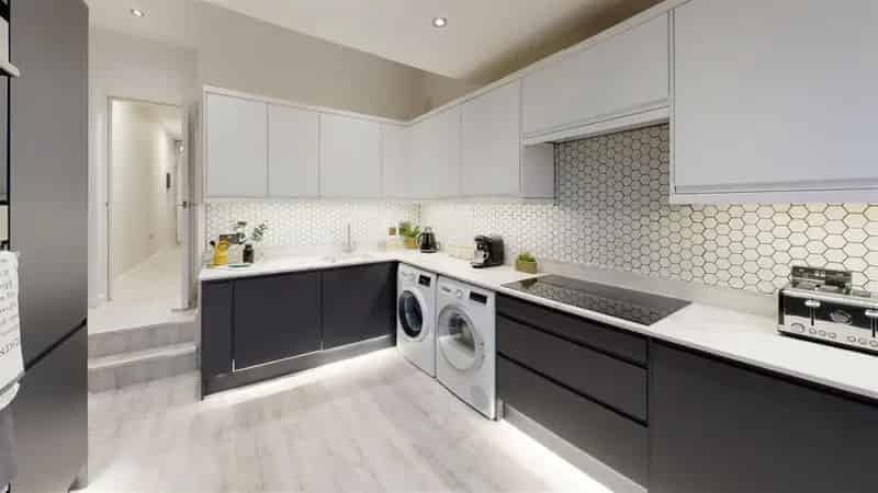5 Bedroom Student House 2025 2026