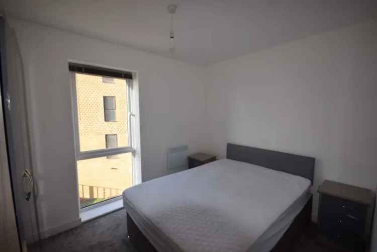 1 Bedroom Flat To Rent Available May 17 2025
