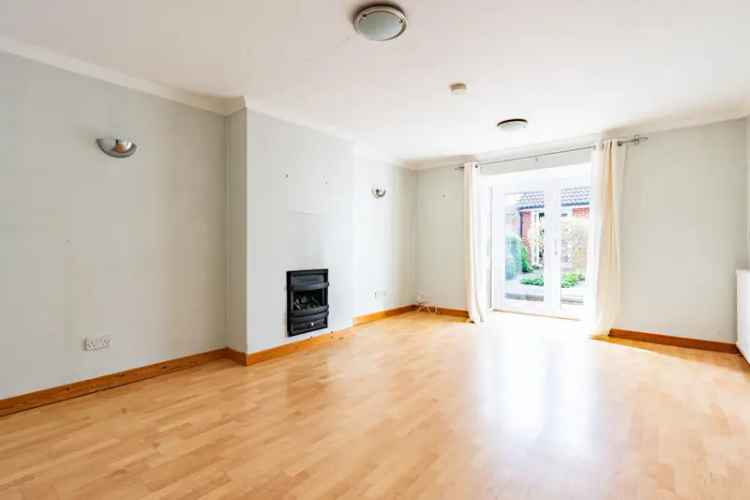 3 Bedroom Link Detached House for Sale - Redland Green School Catchment
