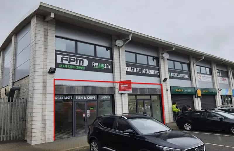 Retail Unit For Sale in Mallusk 1475 sq ft