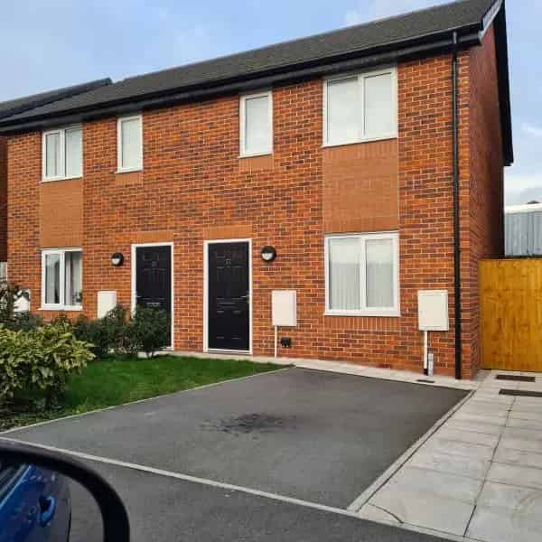 New Build with 2nd Downstairs Toilet and Private Garden