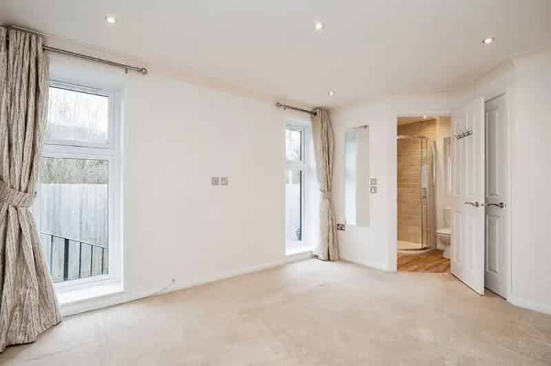 Luxury Two-Bedroom Park Home in Paddock Wood