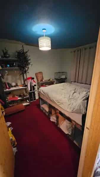 3 Bed House Freshly Renovated Bathroom Good Neighbours