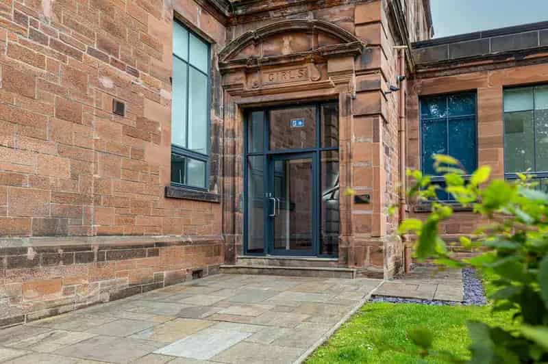 2 Bedroom Apartment Glasgow City Centre