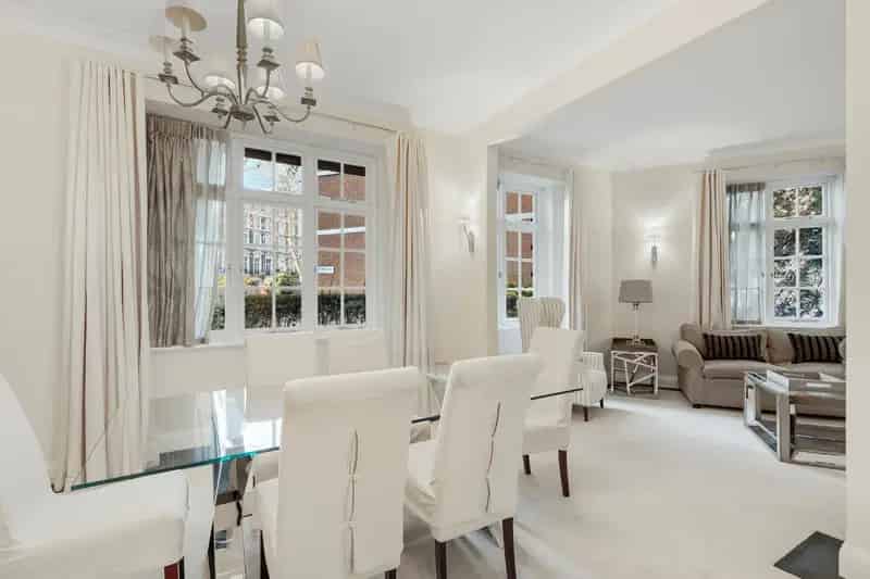 Luxury 2-Bedroom Apartment in Prime Central London