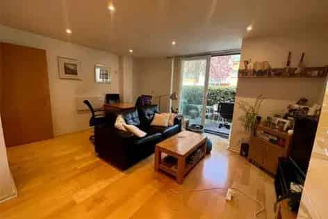2 Bed 29m² Flat Ocean Village Southampton City Centre Apartment